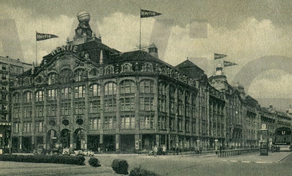 Hertie at Alexanderplatz 1920s